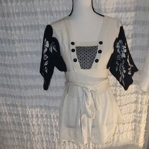 Anthropologie Lia Mooly Med Cream and Black Knit Top Sweater with Floral Sleeves